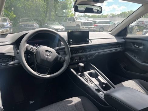 Certified 2023 Honda Accord LX image 7