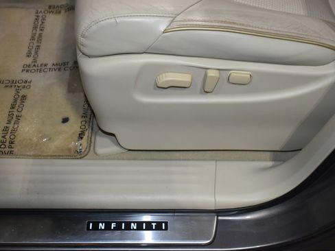 Used 2016 INFINITI QX80 Luxe w/ 22" Wheel Package image 21