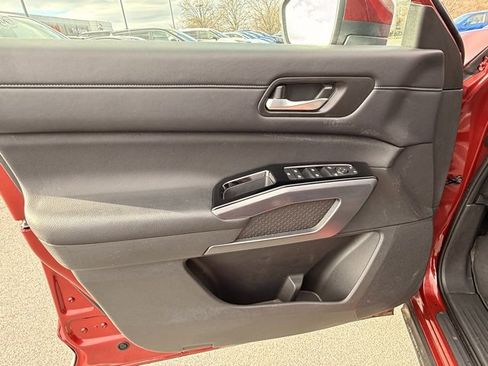 Certified 2023 Nissan Pathfinder SL w/ SL Premium Package image 12