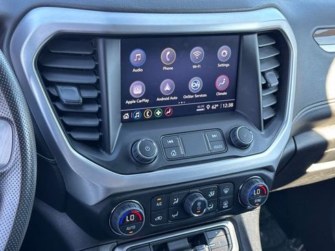 Used 2023 GMC Acadia SLE w/ Driver Convenience Package image 33