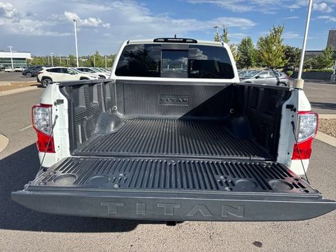 Used 2024 Nissan Titan SV w/ SV Convenience Package AWD/4WD image 27