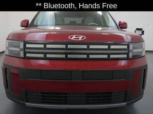 Used 2025 Hyundai Santa Fe SEL image 3