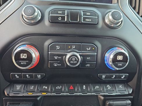 Used 2022 GMC Sierra 2500 Denali image 21