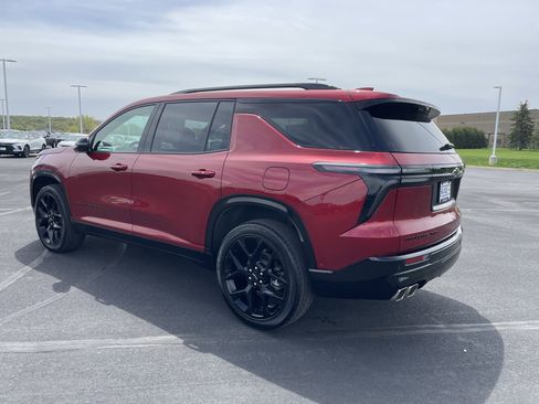Certified 2024 Chevrolet Traverse RS AWD/4WD image 3