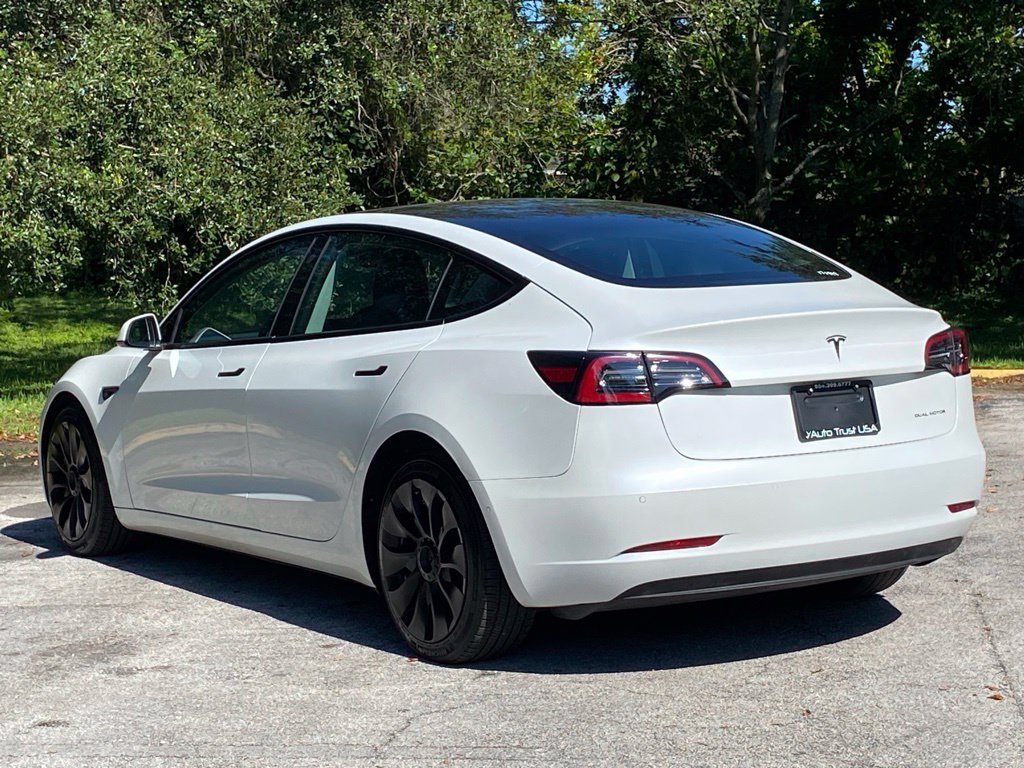 Used 2022 Tesla Model 3 Long Range AWD/4WD image 10