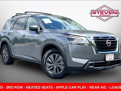 Used 2022 Nissan Pathfinder SV