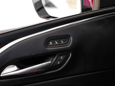 Used 2021 Cadillac Escalade ESV Premium Luxury Platinum image 47