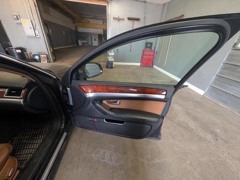 Used 2008 Audi A8 4.2 AWD/4WD image 30