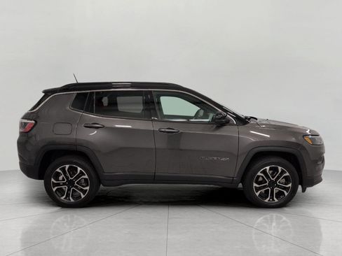Used 2023 Jeep Compass Limited AWD/4WD image 11