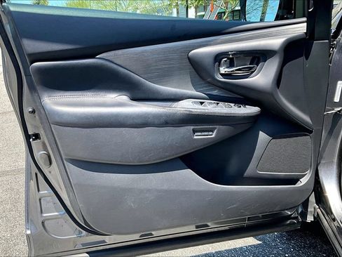 Used 2016 Nissan Murano Platinum FWD image 20