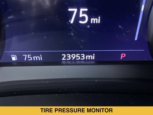 Certified 2023 Cadillac XT6 Sport w/ Platinum Package AWD/4WD image 4