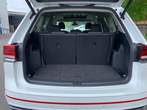 Used 2023 Volkswagen Atlas SEL Premium AWD/4WD image 5