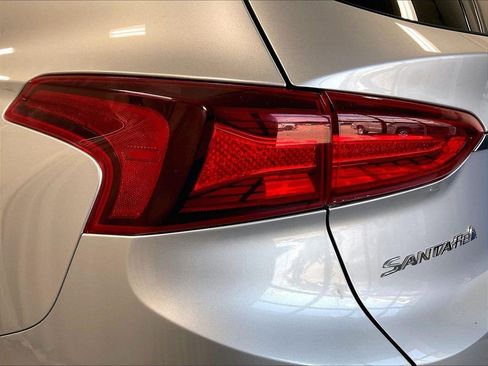 Used 2020 Hyundai Santa Fe Limited AWD/4WD image 35