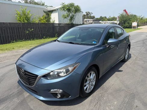 Used 2016 MAZDA MAZDA3 i Touring FWD image 1