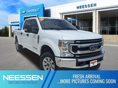 Used 2022 Ford F250 XLT AWD/4WD image 1