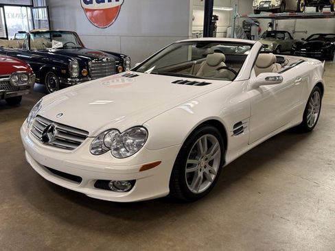 Used 2008 Mercedes-Benz SL 550 image 9