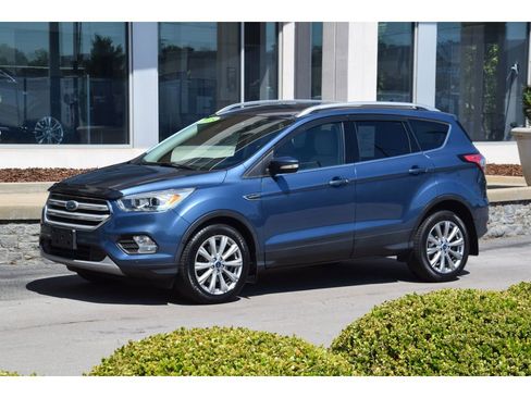 Used 2018 Ford Escape Titanium FWD image 8