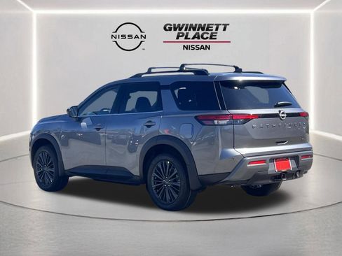 New 2026 Nissan Pathfinder SL image 27