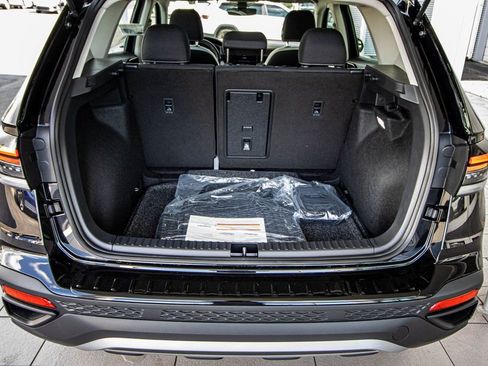 New 2026 Volkswagen Taos S image 16