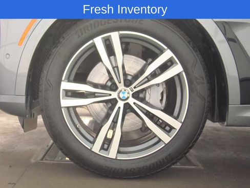 Certified 2026 BMW X7 xDrive40i w/ M Sport Package AWD/4WD image 9