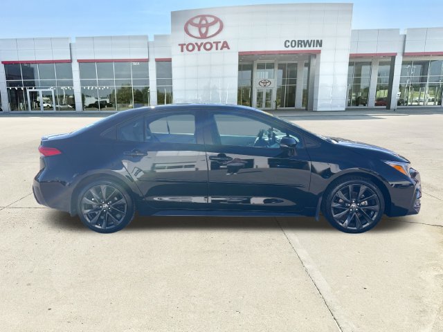 Used 2024 Toyota Corolla SE FWD image 6