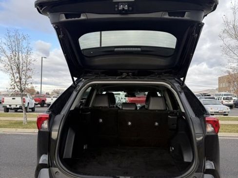 Certified 2020 Toyota RAV4 Adventure image 10