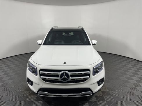 Used 2022 Mercedes-Benz GLB 250 image 8