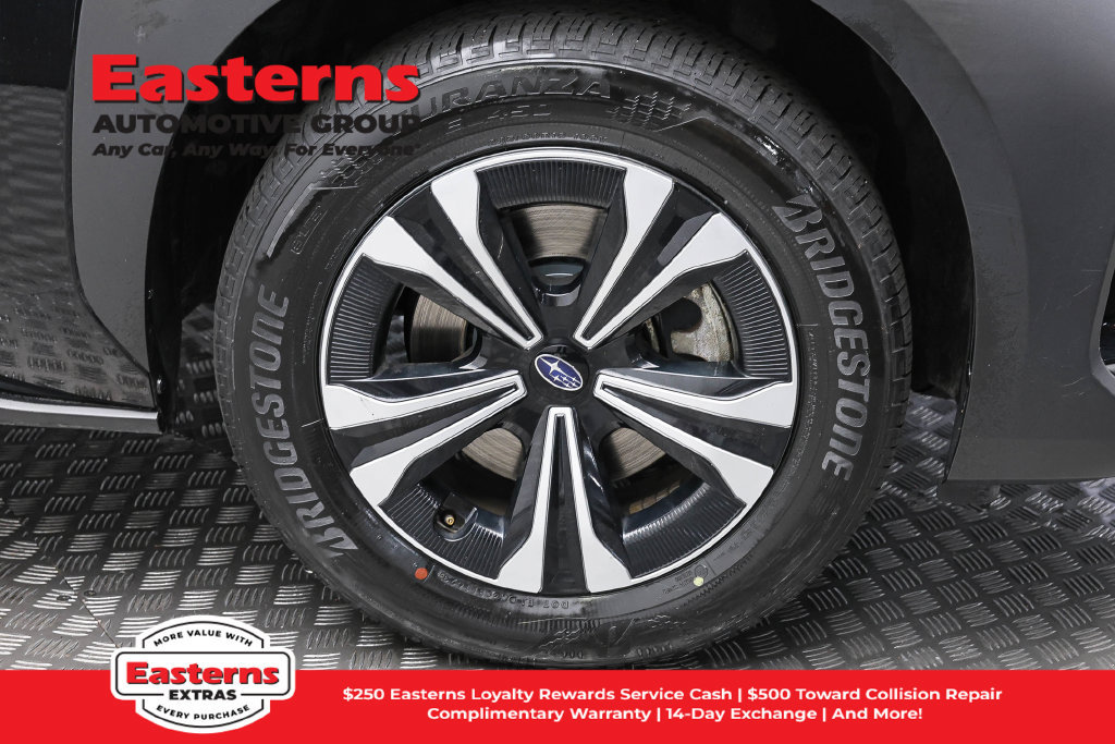 Used 2023 Subaru Solterra AWD image 28