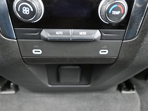 Used 2021 Chevrolet Suburban Z71 w/ Max Trailering Package image 13