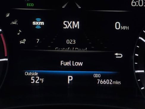 Used 2021 Toyota Highlander XLE AWD/4WD image 32