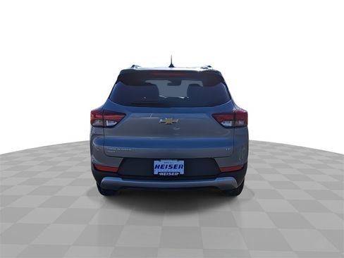 Used 2023 Chevrolet TrailBlazer LT w/ Convenience Package image 7