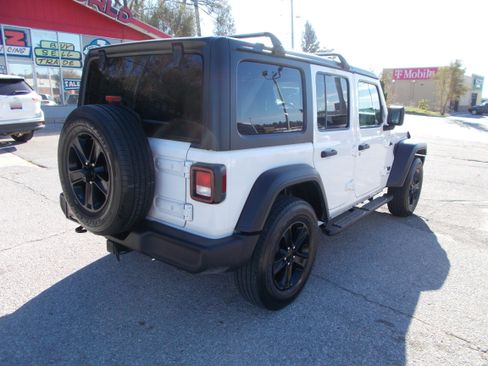 Used 2020 Jeep Wrangler Unlimited Sport image 5