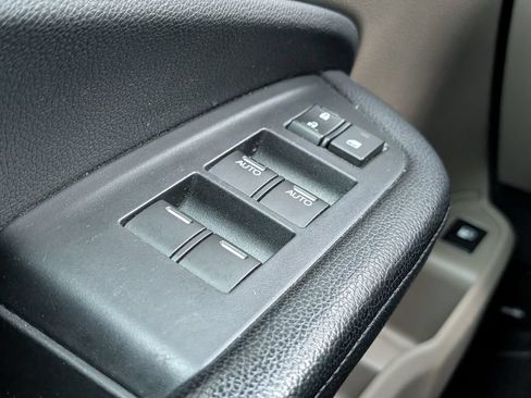 Used 2019 Honda Pilot EX image 16