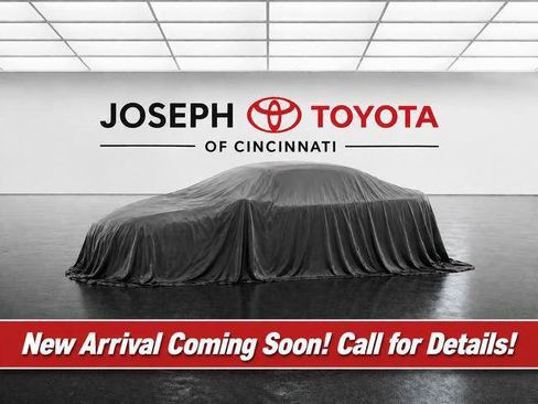 Certified 2021 Toyota Highlander XLE AWD/4WD image 1