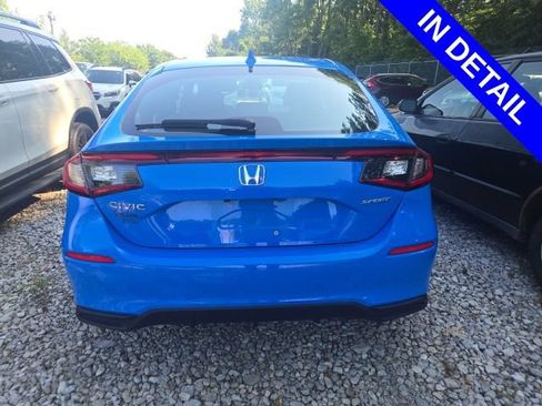 Used 2025 Honda Civic Sport image 6