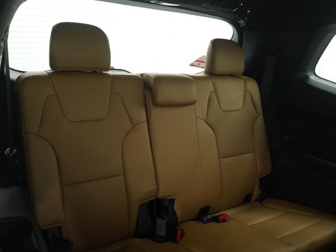 Used 2022 Kia Telluride SX image 12