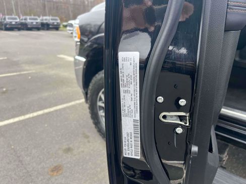 Used 2024 RAM 2500 Limited w/ Safety Group image 25