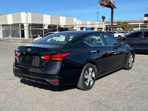 Used 2023 Nissan Altima 2.5 S image 7