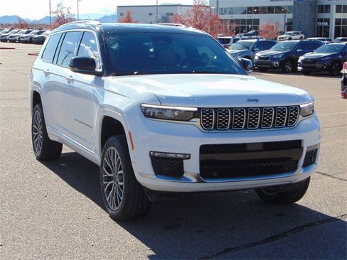 Used 2022 Jeep Grand Cherokee L Summit image 9