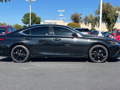 Used 2024 Lexus ES 350 F Sport w/ Accessory Package (Z2) FWD image 4