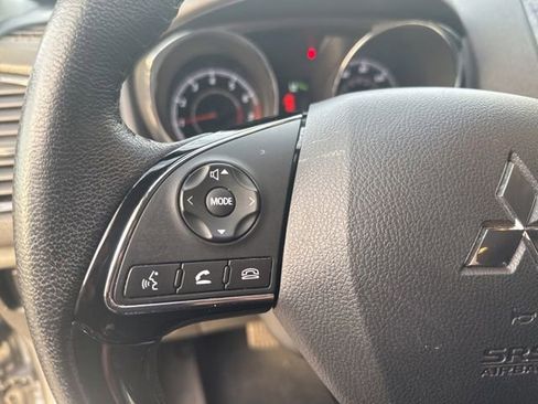 Used 2023 Mitsubishi Outlander Sport SE image 36