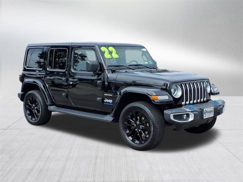 Used 2023 Jeep Wrangler Unlimited Sahara w/ Cold Weather Group image 2
