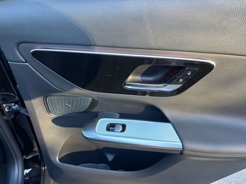 New 2026 Mercedes-Benz GLC 350e 4MATIC image 16