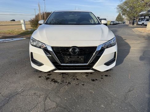 Used 2022 Nissan Sentra SV w/ Trunk Package image 2