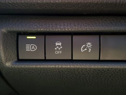 New 2026 Toyota Camry SE FWD image 30
