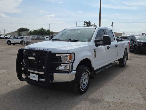 Used 2021 Ford F250 XL w/ Power Equipment Group AWD/4WD image 4