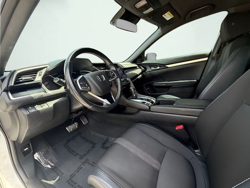 Used 2021 Honda Civic Sport image 13