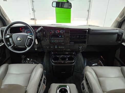 Used 2023 Chevrolet Express 2500 Extended image 2