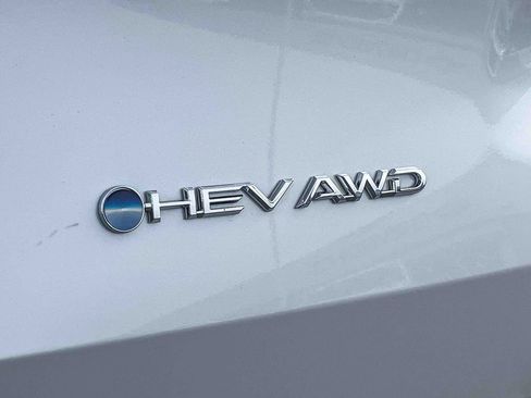 Used 2024 Toyota Grand Highlander XLE image 10