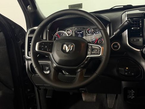 Certified 2025 RAM 2500 Big Horn AWD/4WD image 15
